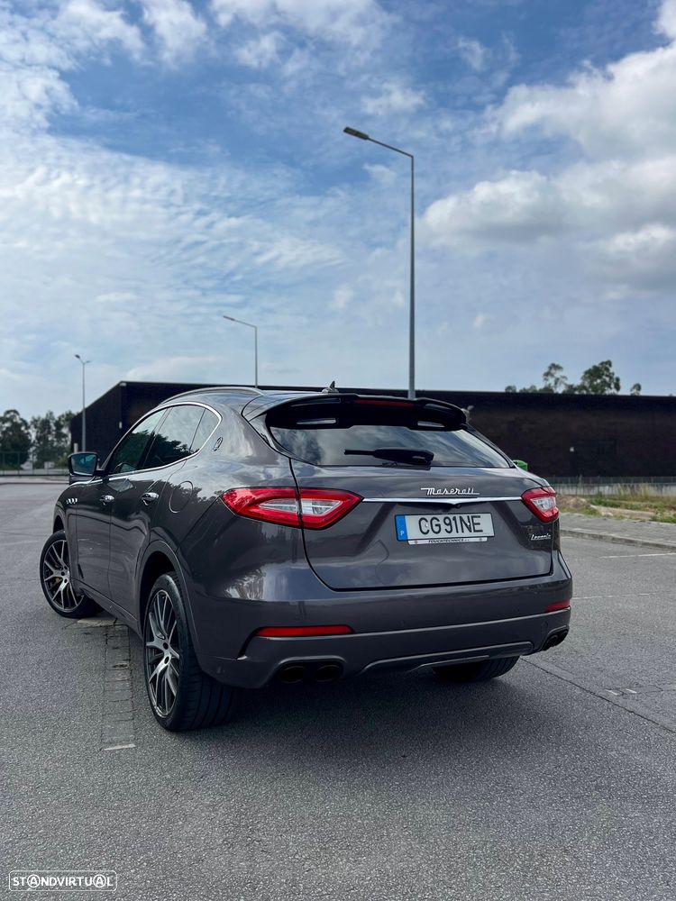 Maserati Levante S Q4 - 5