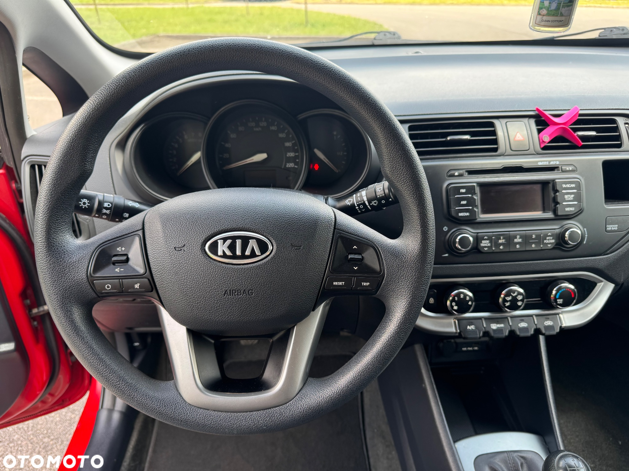 Kia Rio 1.2 Dream-Team Edition - 17