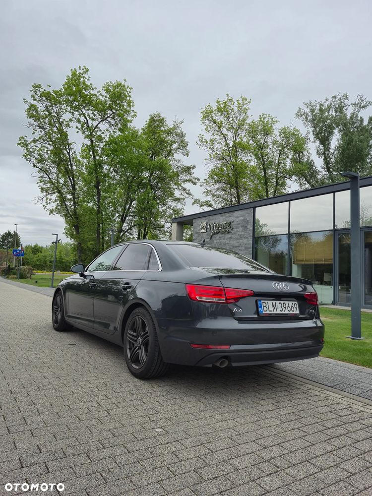 Audi A4 Limousine 2.0 TDI S tronic - 8