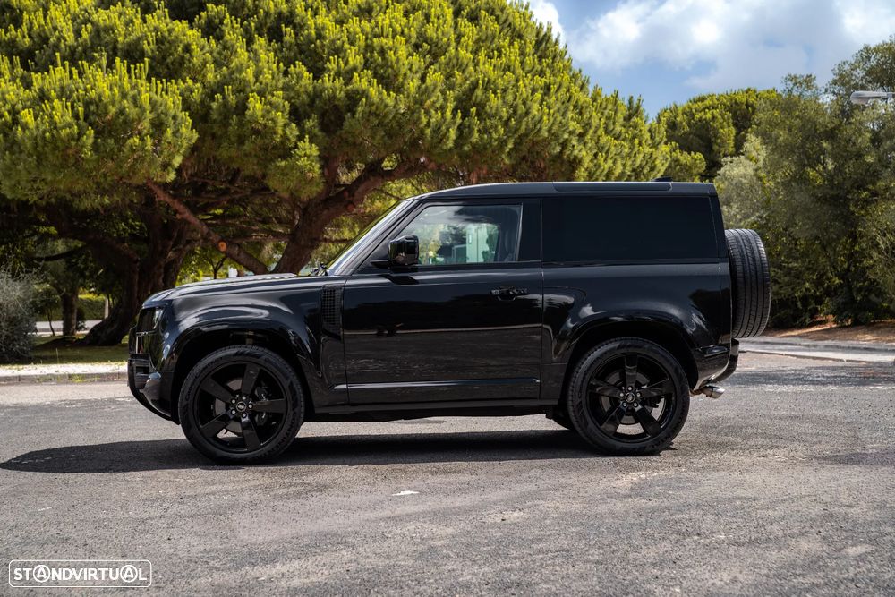 Land Rover Defender 90 P525 V8 - 3