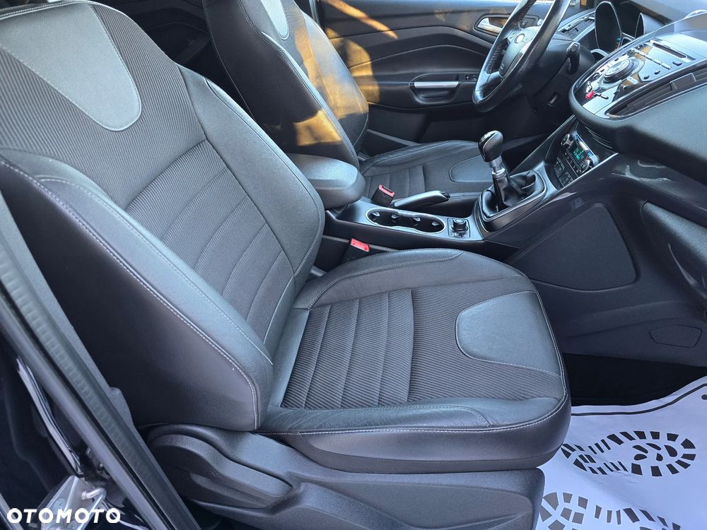 Ford Kuga 2.0 TDCi 4WD Titanium - 19