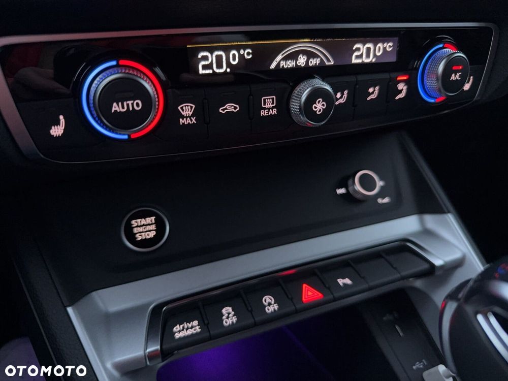 Audi Q3 Sportback - 32