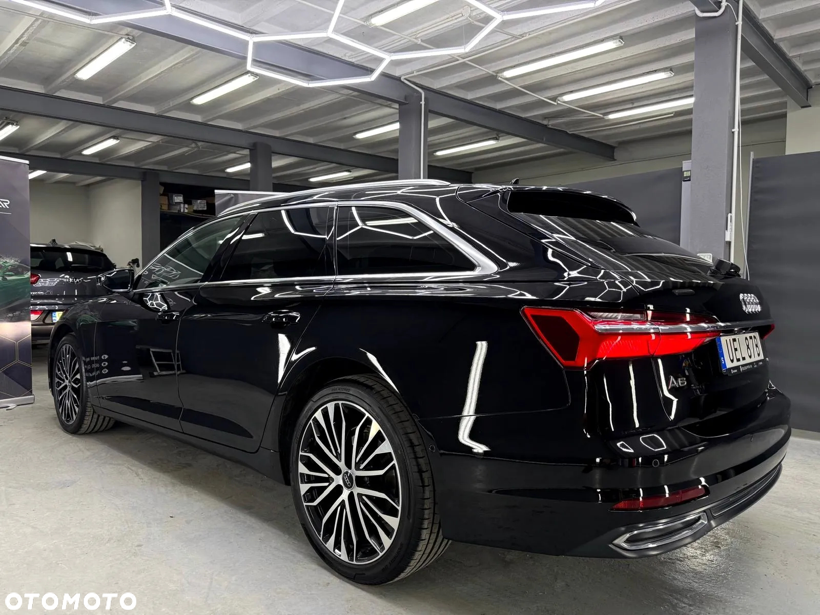 Audi A6 - 8