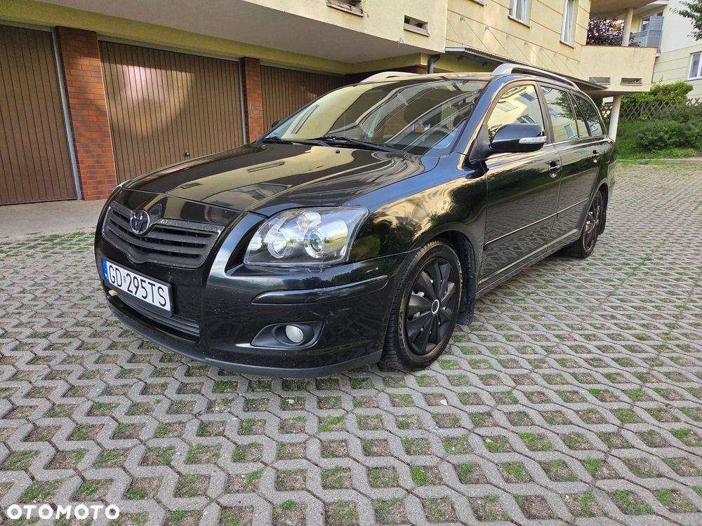 Toyota Avensis 2.0 D-4D Sol - 17