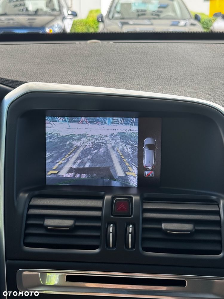 Volvo XC 60 - 18