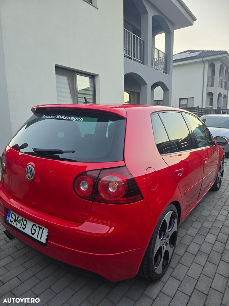 Volkswagen Golf - 11