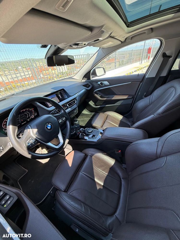 BMW Seria 1 120i AT - 8