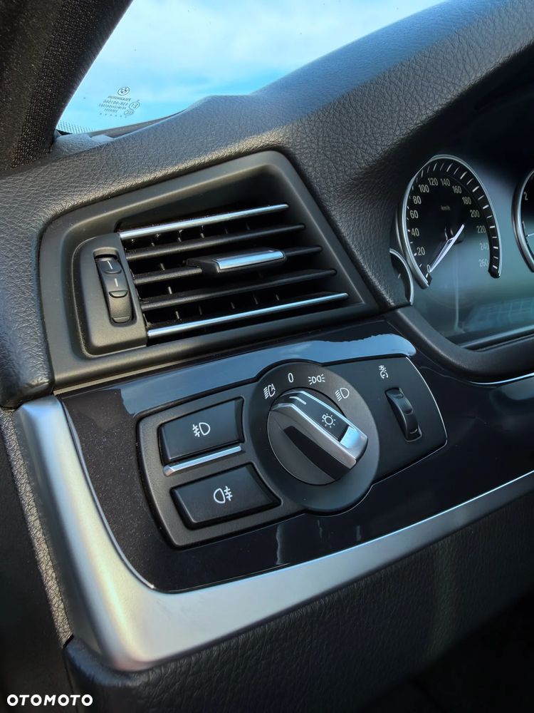 BMW Seria 5 - 24