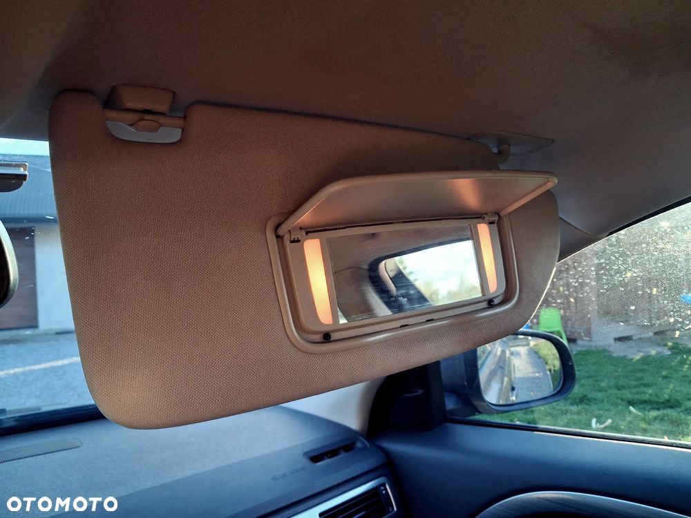 Volvo V70 2.0 Summum - 33