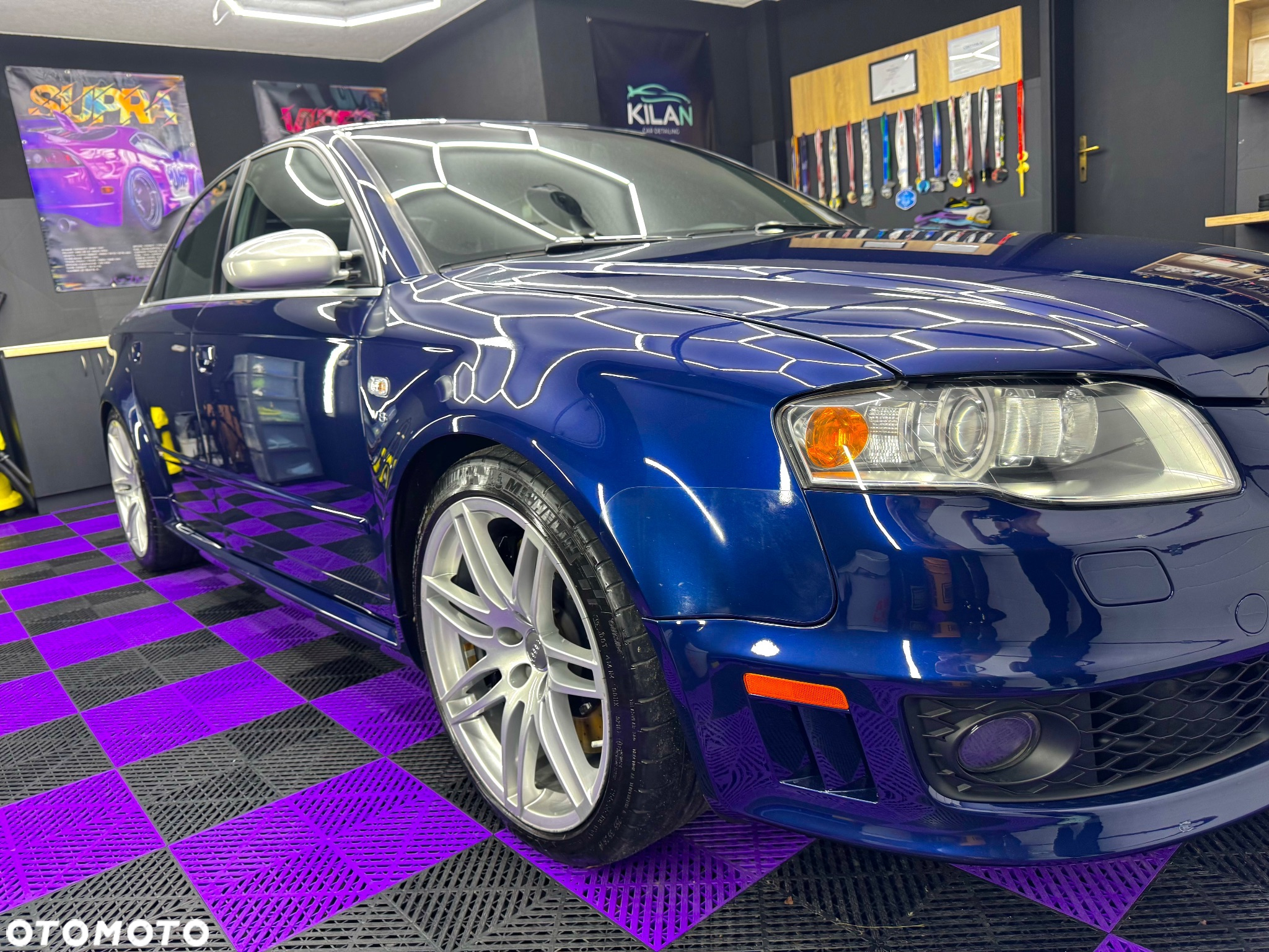 Audi RS4 Standard - 20