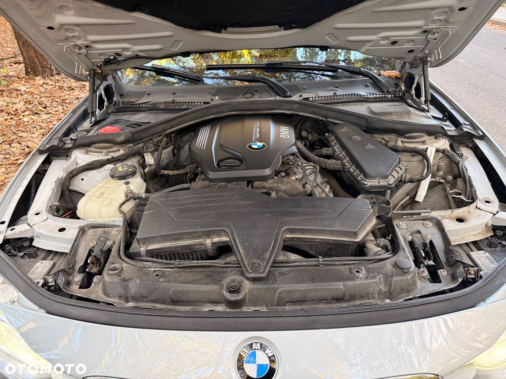 BMW Seria 3 - 21