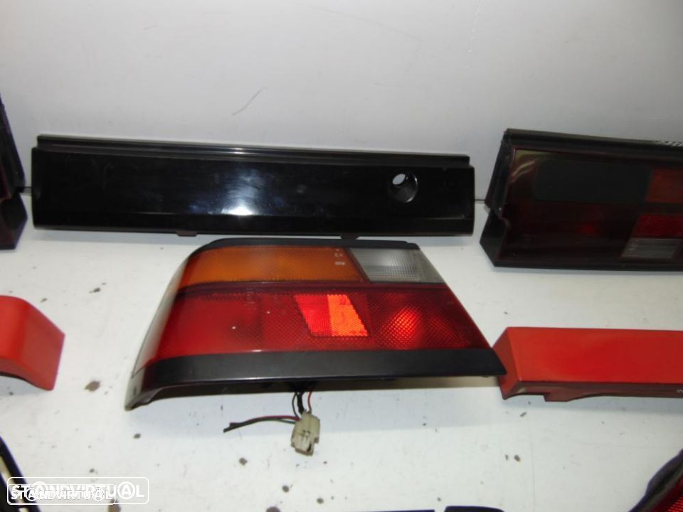 Farolins Nissan Sentra coupê - 4