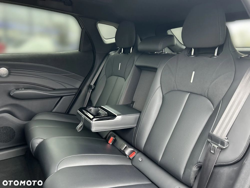 Omoda 7 1.5 T-GDi Super Hybrid Luxury - 16