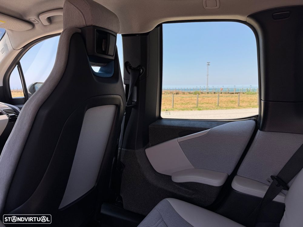 BMW i3 Standard - 8