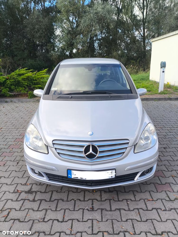 Mercedes-Benz Klasa B 150 BlueEffICIENCY - 2