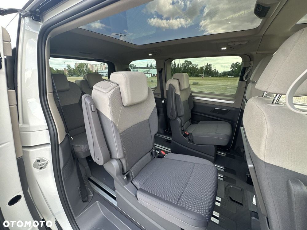 Volkswagen multivan Nowy Multivan L1 2.0 TDI 150 KM DSG 7 biegowa FWD - 23