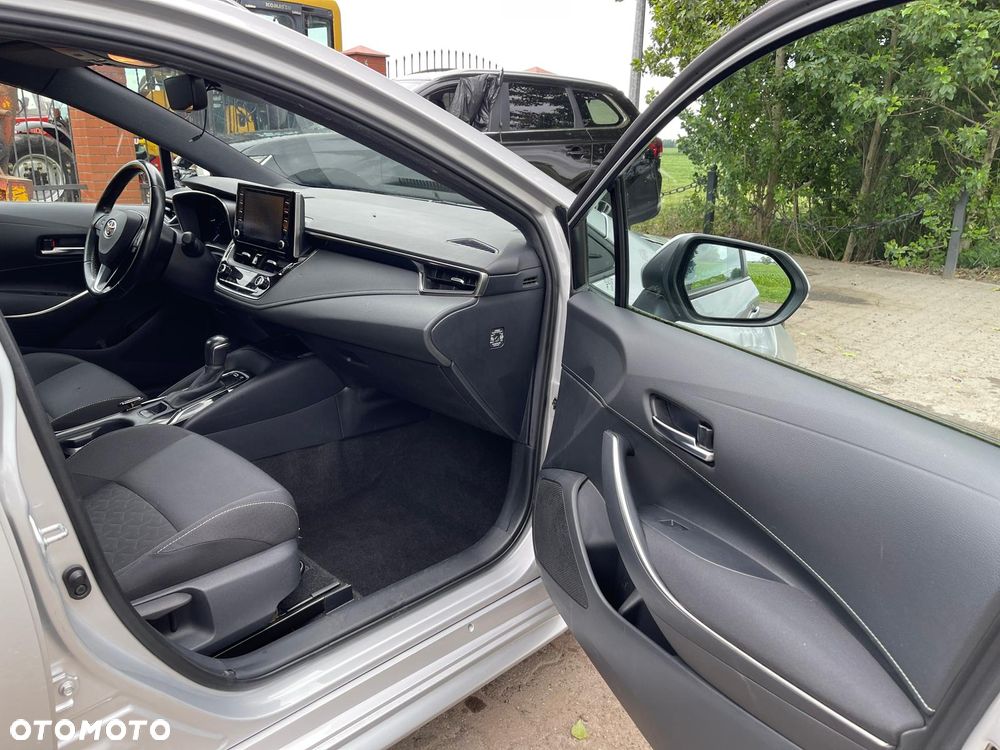 Toyota Corolla 1.8 Comfort - 21