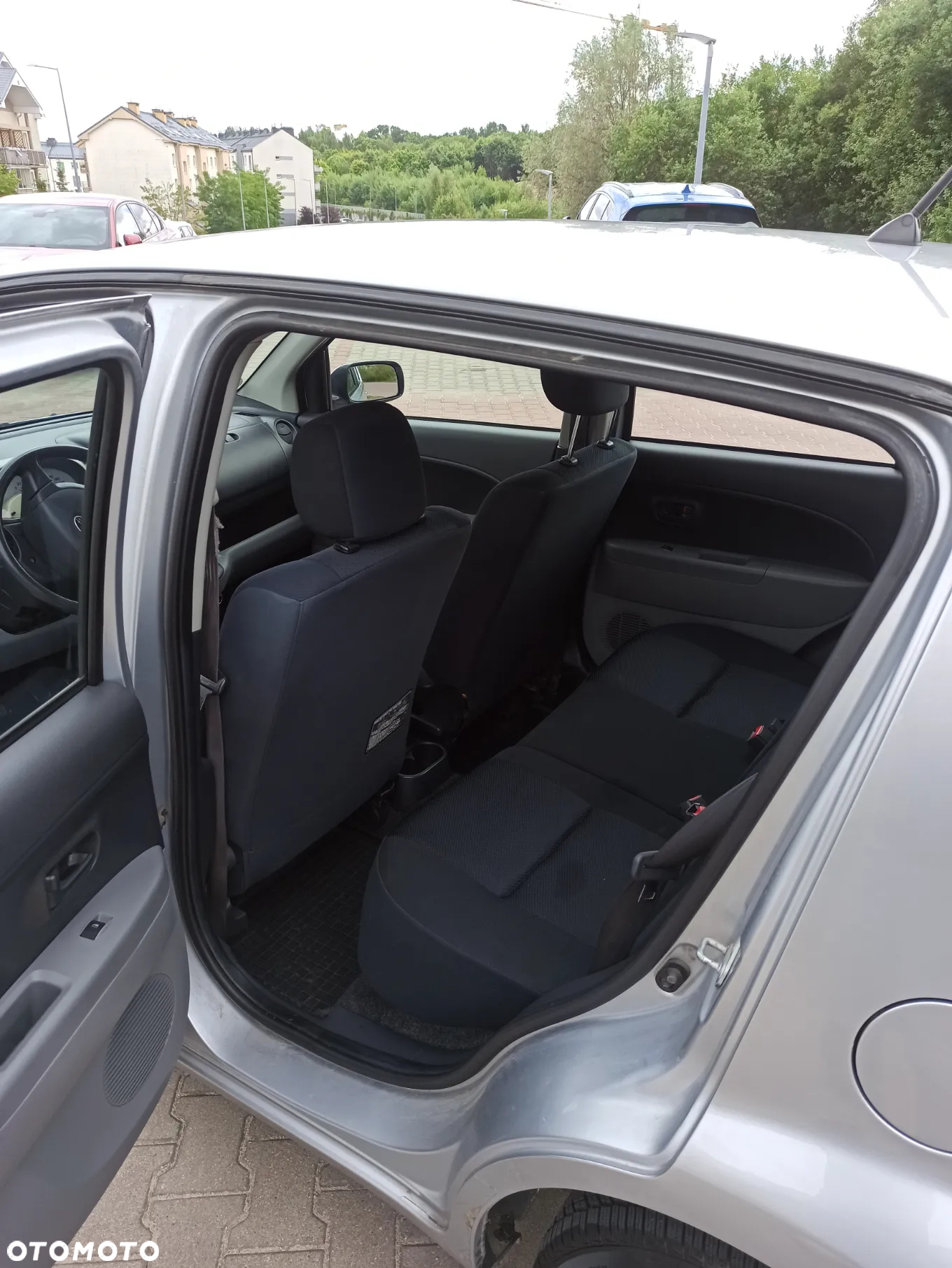 Subaru Justy - 11