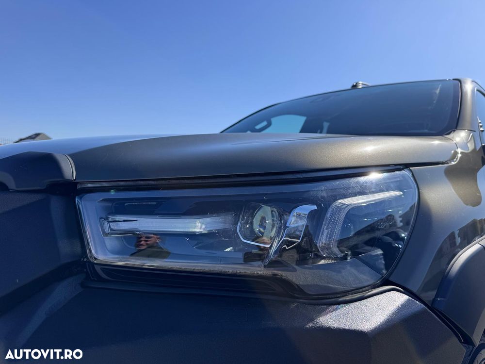 Toyota Hilux 2.8D 204CP 4x4 Double Cab AT Invincible - 11