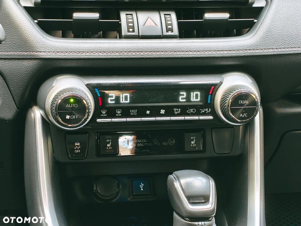 Toyota RAV4 2.5 Hybrid Black Edition by JBL 4x2 - 17
