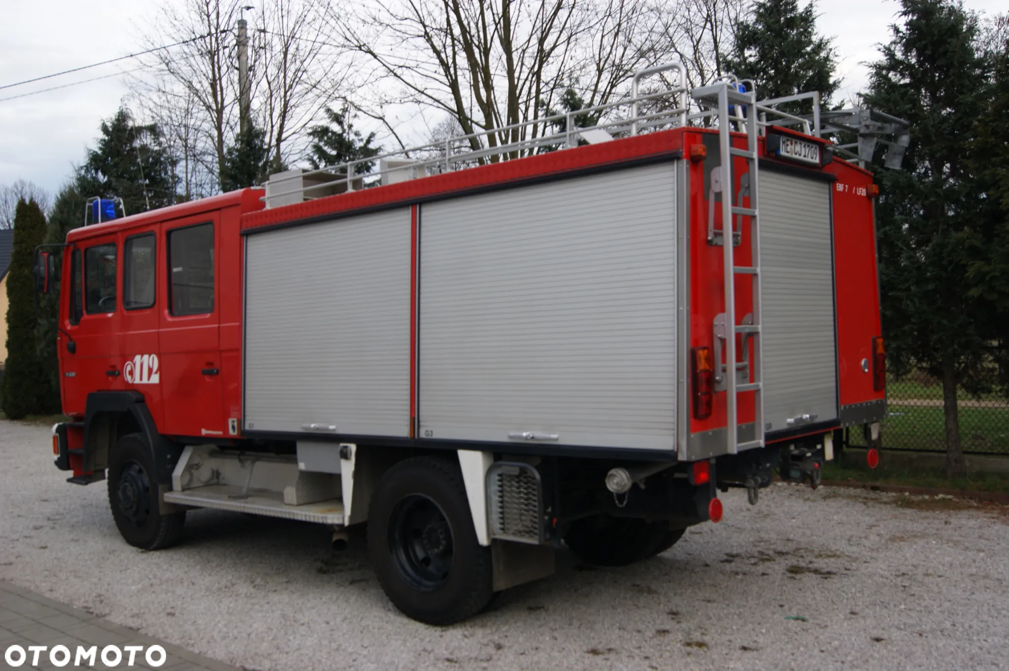 Mercedes-Benz 12232 - 10