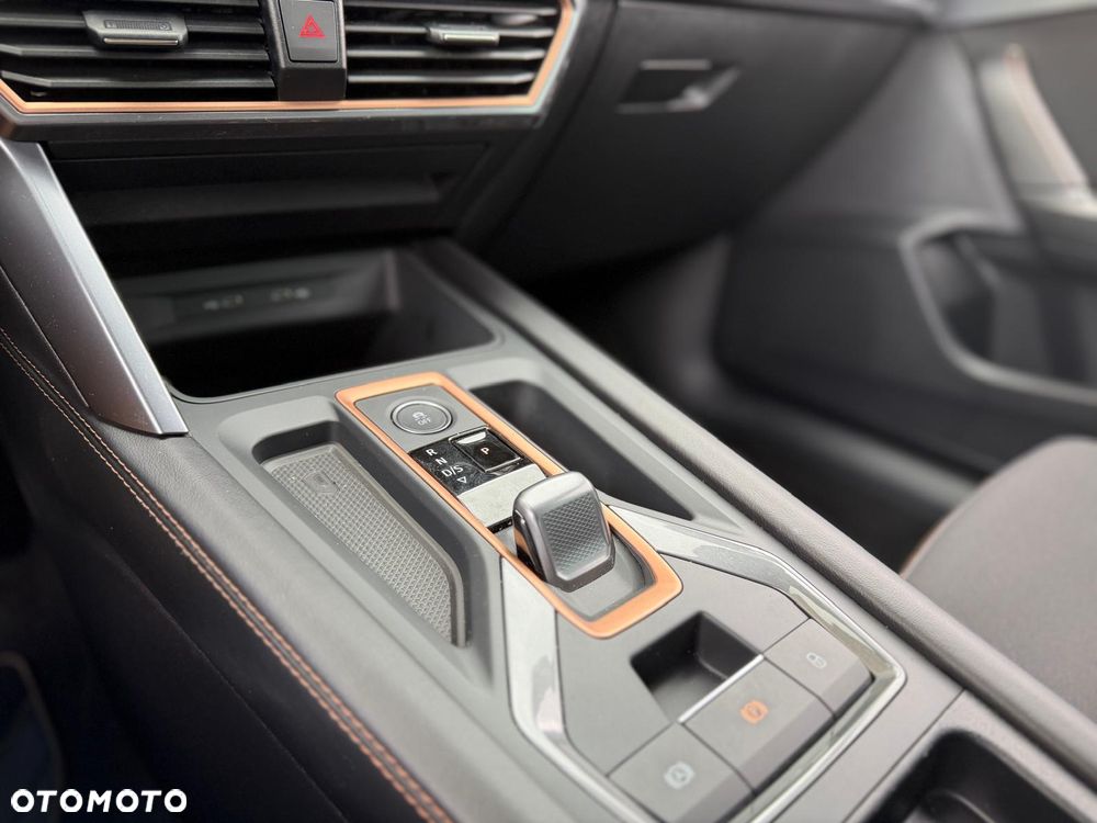 Cupra Formentor 1.5 eTSI DSG - 25
