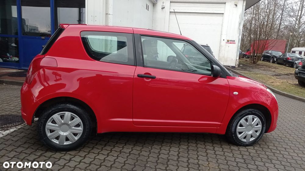 Suzuki Swift 1.3 GLX / Comfort - 27