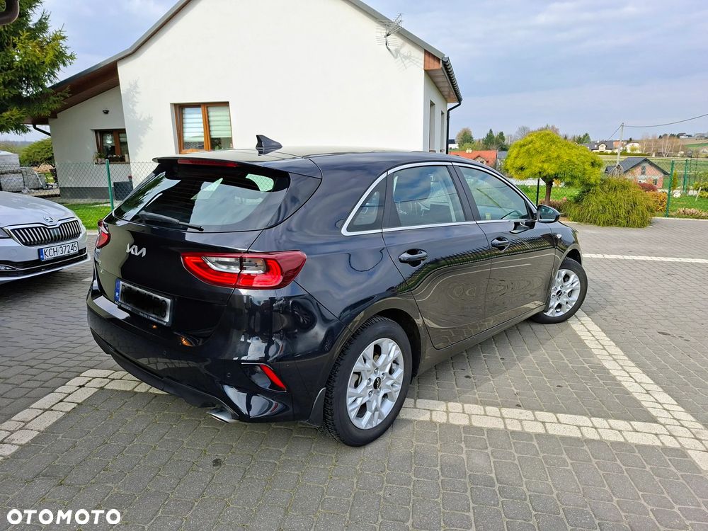 Kia Ceed 1.5 T-GDI M - 5