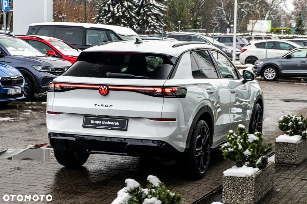 Volkswagen T-Roc - 8