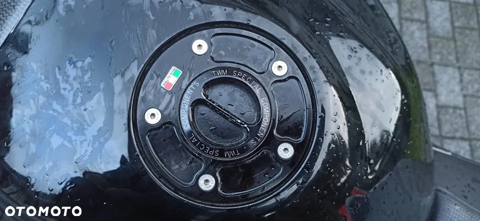 Aprilia RSV - 23