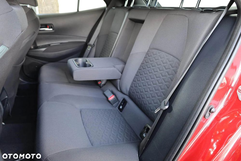 Toyota Corolla 1.8 Hybrid GPF Comfort - 32