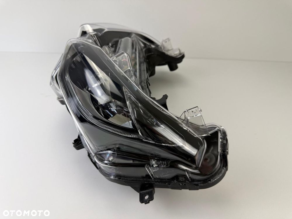 Przednia lampa reflektor Yamaha X-Max 125 2023+ - 7