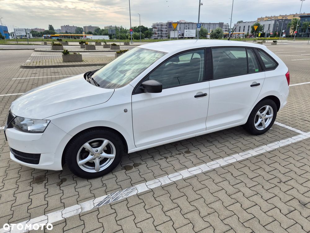 Skoda RAPID 1.2 MPI Active - 1