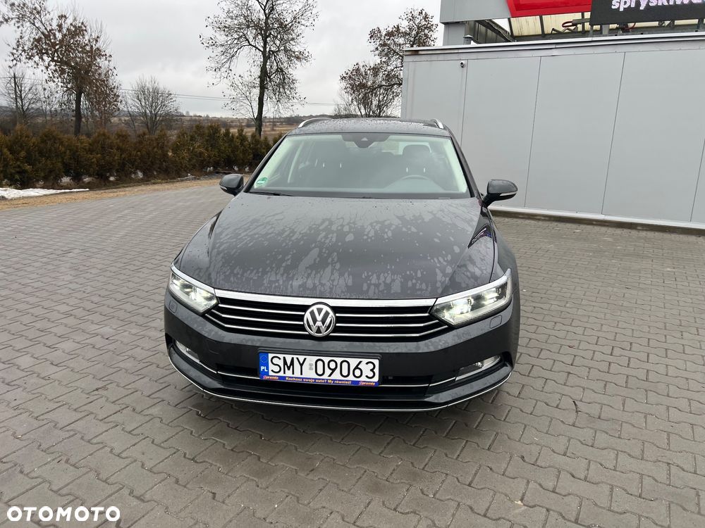 Volkswagen Passat 2.0 TDI (BlueMotion Technology) DSG Highline - 14