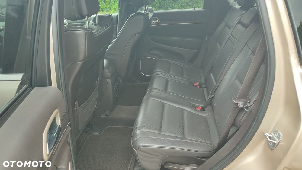Jeep Grand Cherokee - 8