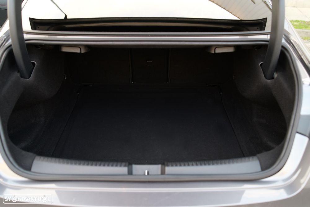 Mercedes-Benz CLA 180 d Shooting Brake AMG Line Aut. - 18