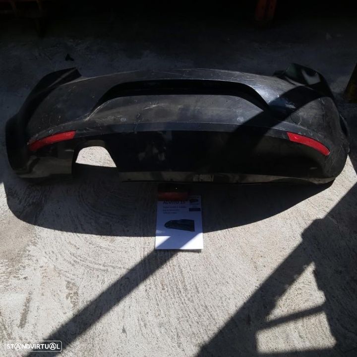 Para choques tras Seat Leon 2008 preto - 1