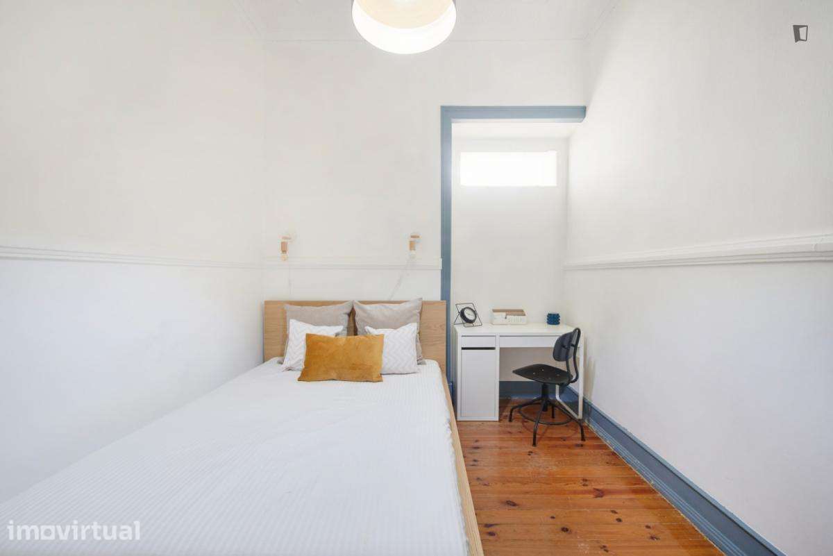 Quarto - localizado em Arroios Lisbon - Grande imagem: 3/13