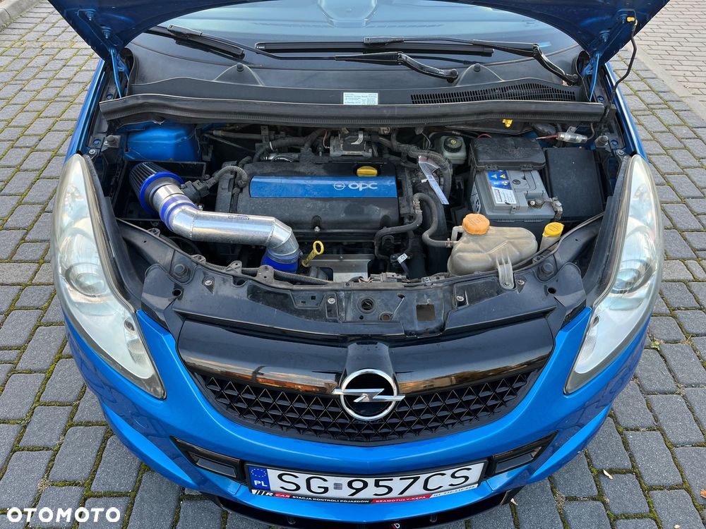 Opel Corsa 1.6T OPC - 28
