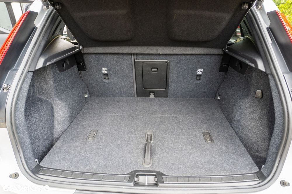 Volvo XC 40 - 15