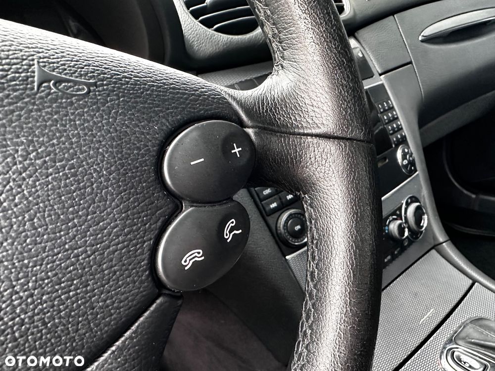 Mercedes-Benz CLK Coupe 200 Kompressor Automatik Avantgarde - 22