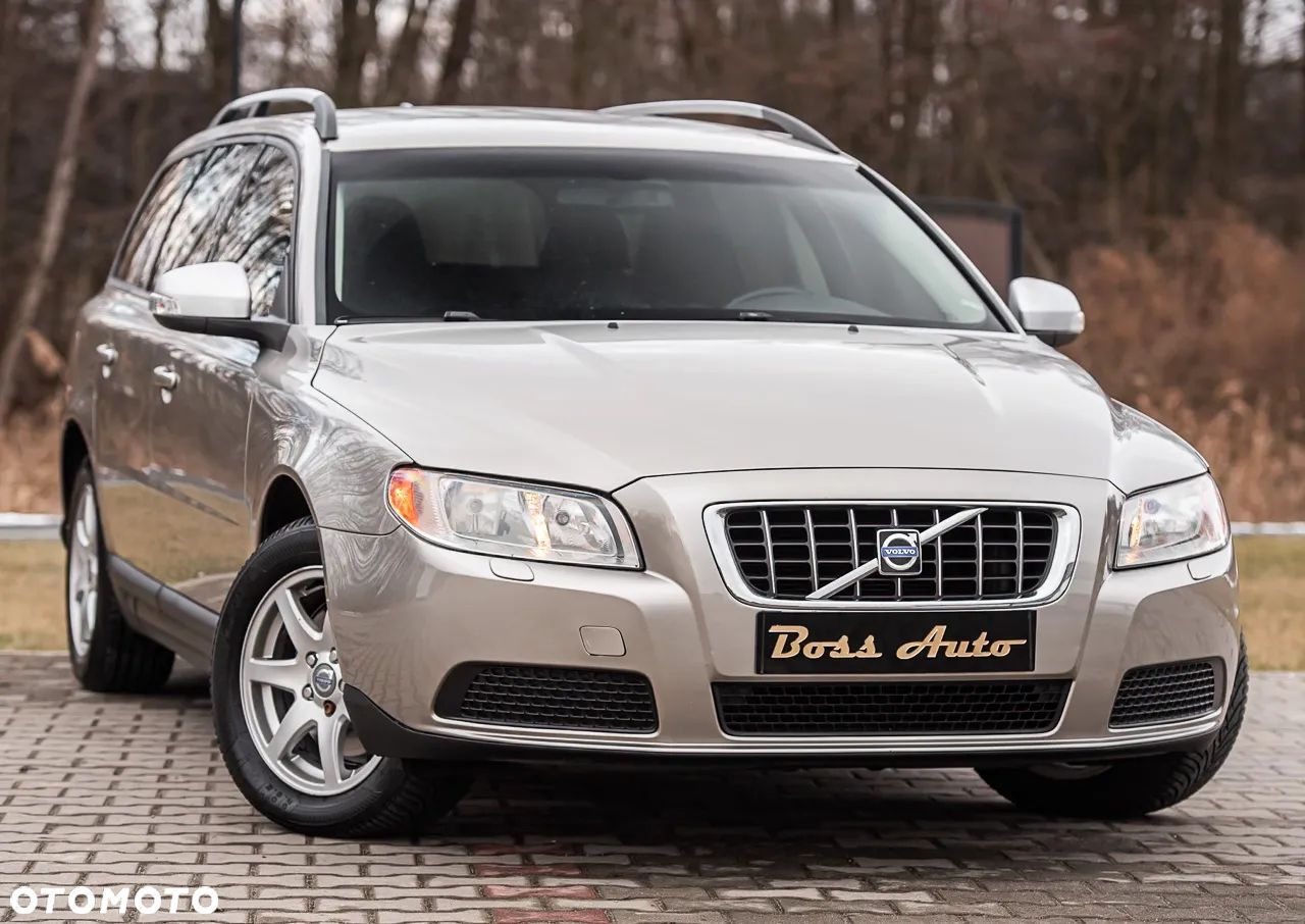 Volvo V70 2.0D Summum - 1