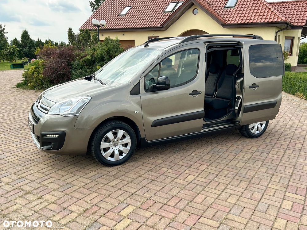 Citroën Berlingo Multispace BlueHDi 100 SELECTION - 17