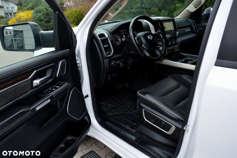 Dodge RAM - 22