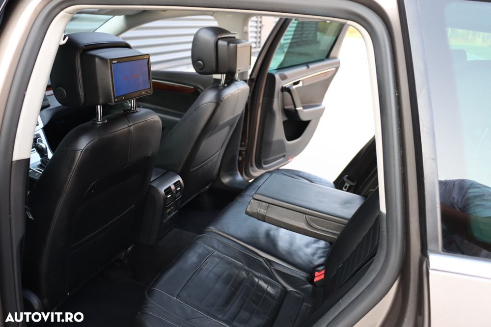 Volkswagen Passat - 10