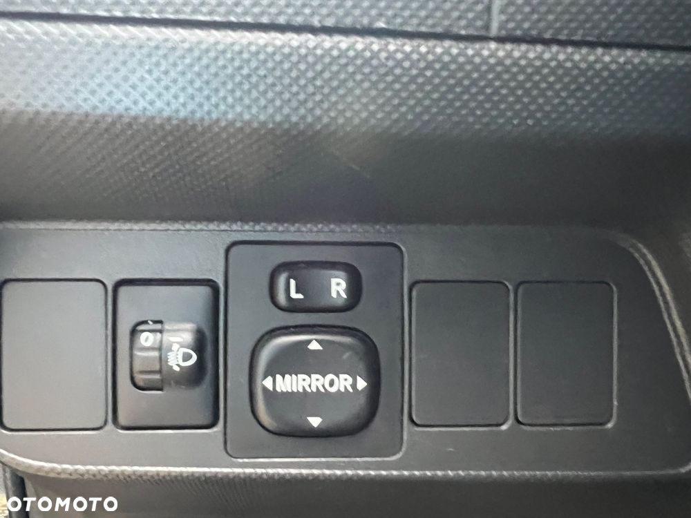 Toyota Auris 1.4 D-4D Luna - 9