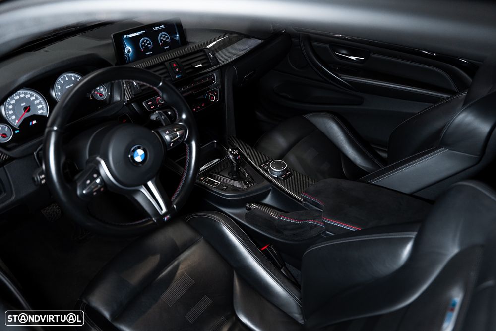 BMW M4 Coupe DKG - 15