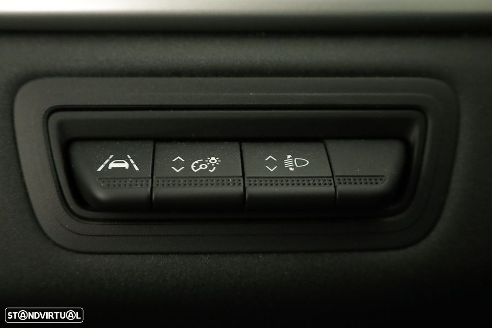 Renault Captur 1.0 TCe Techno Bi-Fuel - 19