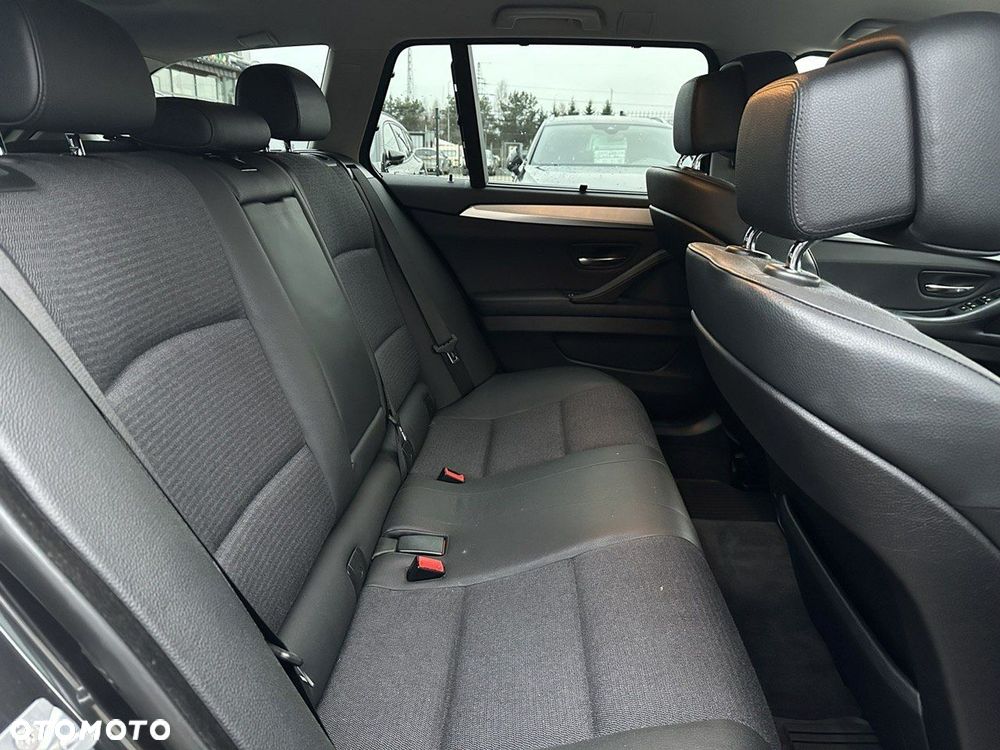 BMW Seria 5 - 24