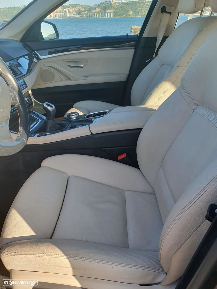 BMW 520 d Line Luxury - 16